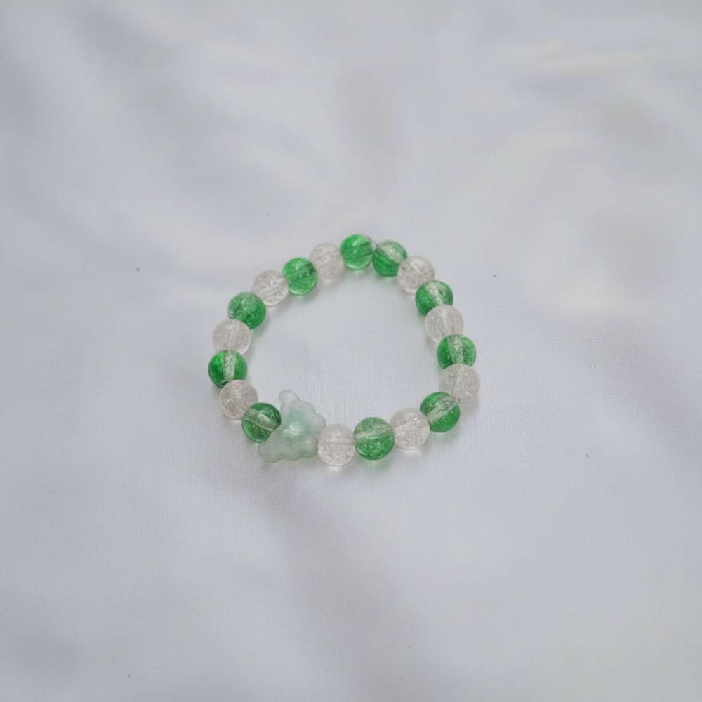Green Crystal Beaded Bracelet with Flower Charm – Elegant Handmade Stretch Bracelet for Girls